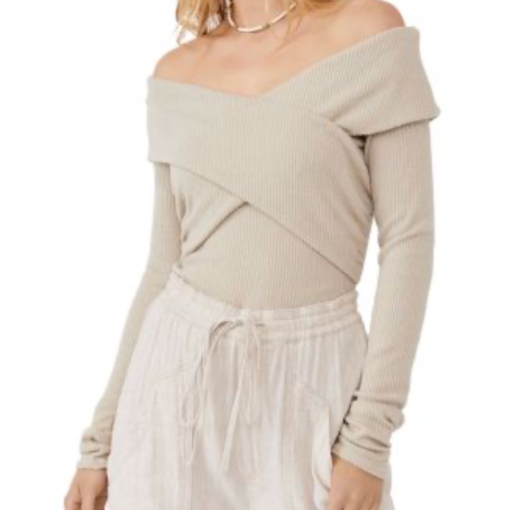 FREE PEOPLE - Marley Off The Shoulder Twist Top